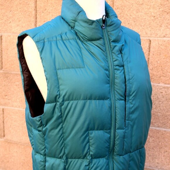 Lululemon Live in Practice Down Vest Green - Picture 5 of 15